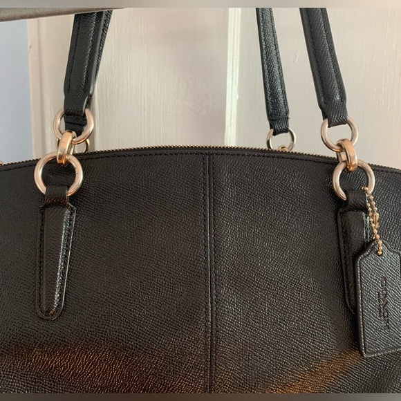 Coach Christie Carryall - Picture 9 of 16